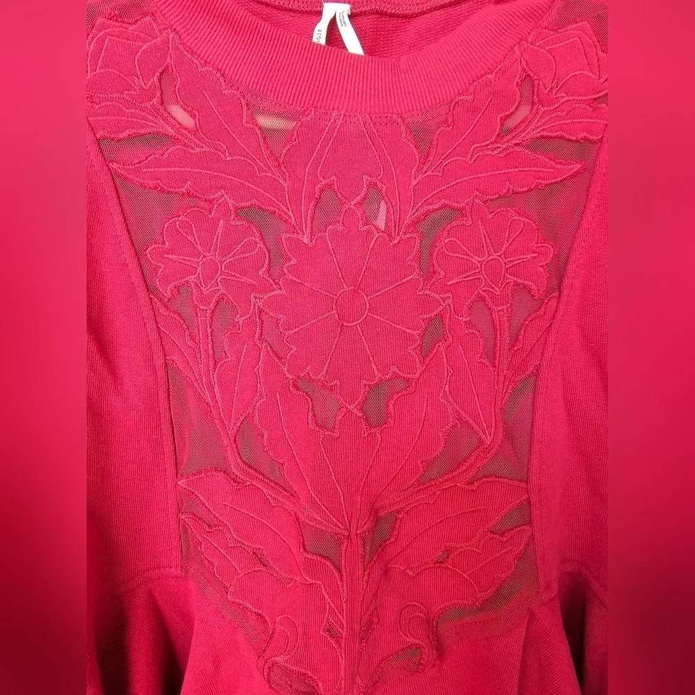 By Anthropologie Cutwork Embroidered Lace Floral Sheer Swing Top in Wine, XS